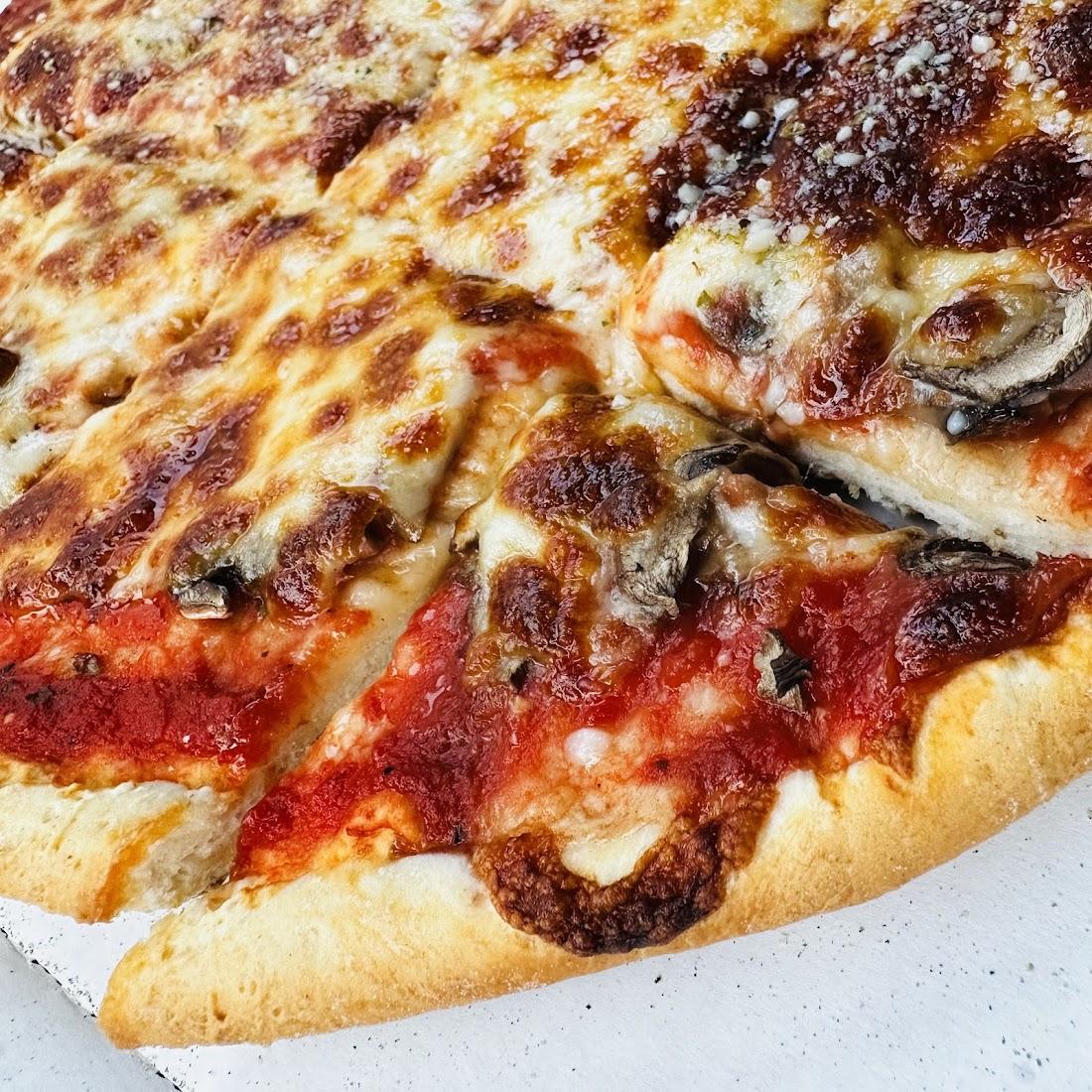 Anna Maria's Pizza